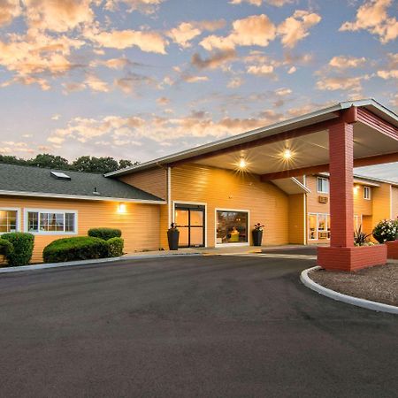 Quality Inn & Suites Albany Corvallis Ngoại thất bức ảnh