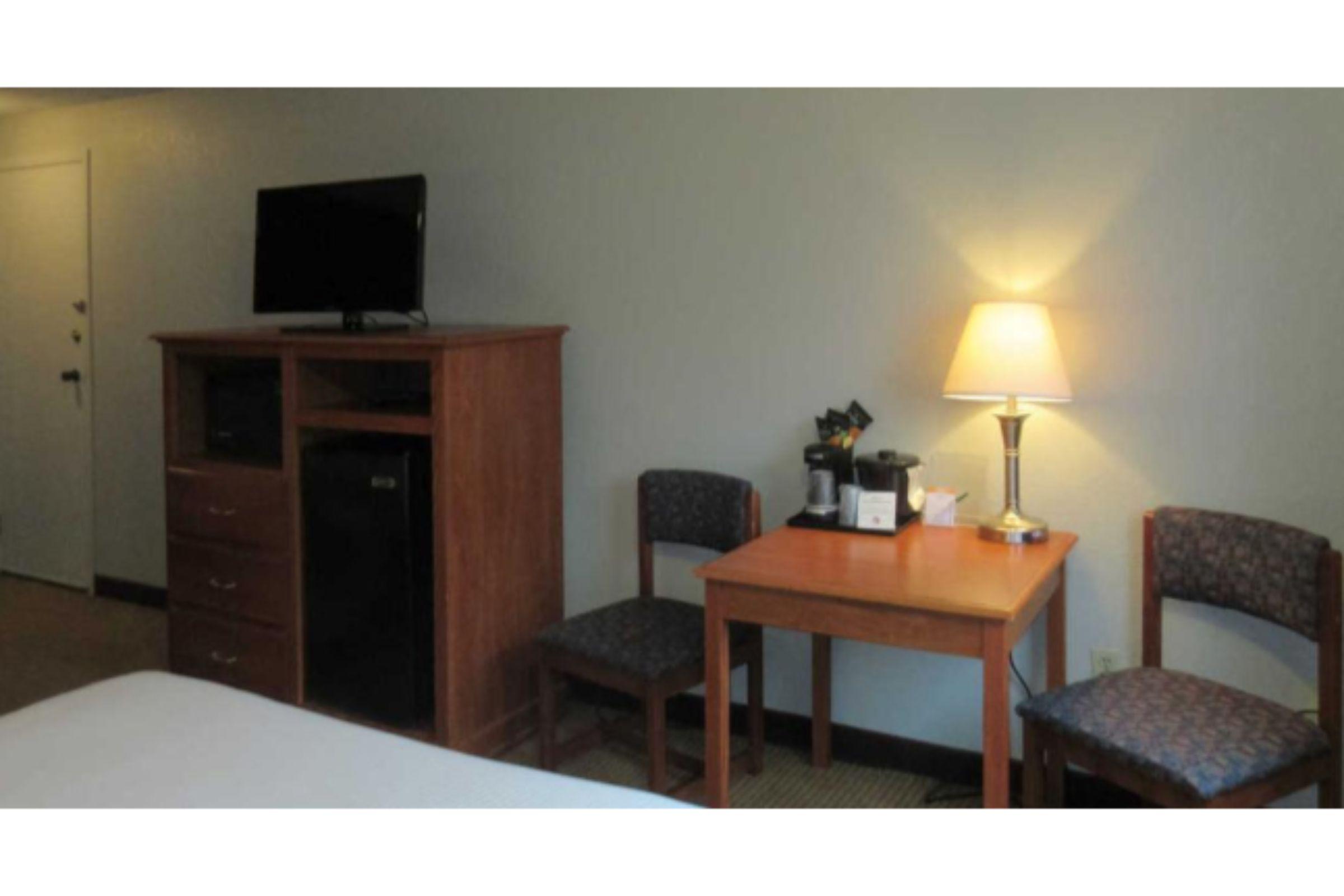 Quality Inn & Suites Albany Corvallis Ngoại thất bức ảnh